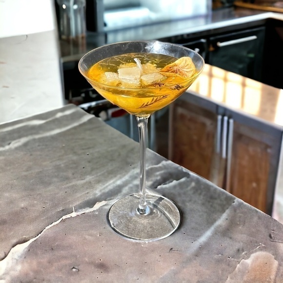 ⚠️SALE Candle // Handmade Martini Shaped Soy Wax Candle SEND OFFERS🥳 - Picture 2 of 5